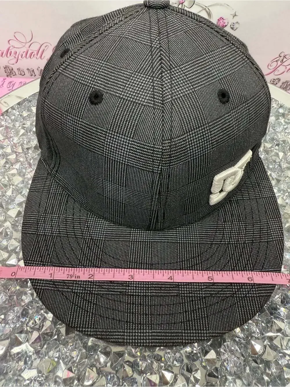 DC hat y2k streetwear rare Black Plaid Snapback Hat with White Logo flex fit